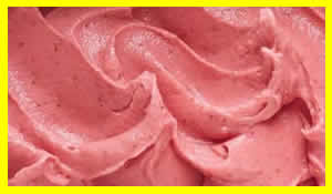 Glace avec du lait écrémé a la fraise